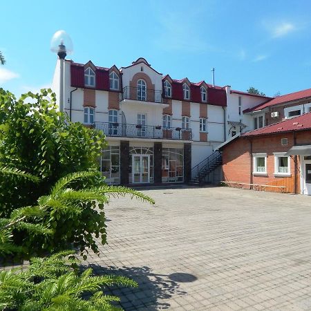 Hotel Zelenyi Klyn İvano-Frankivsk Dış mekan fotoğraf